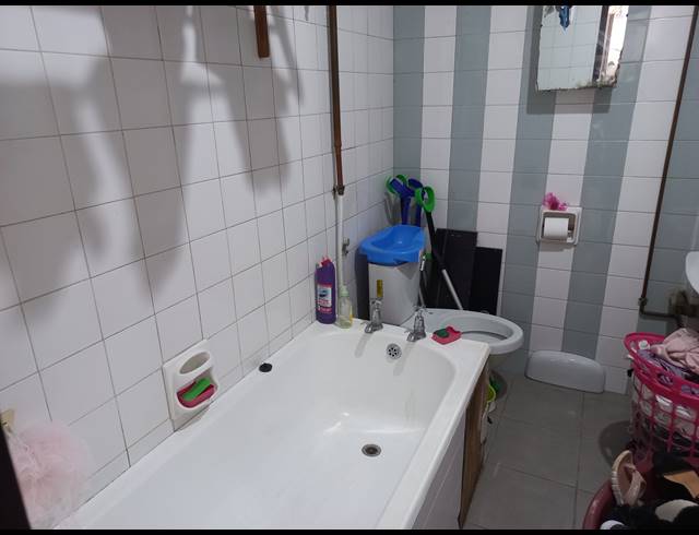 0.5 BEDROOM APARTMENT BLOCK FOR SALE IN DURBAN CENTRAL